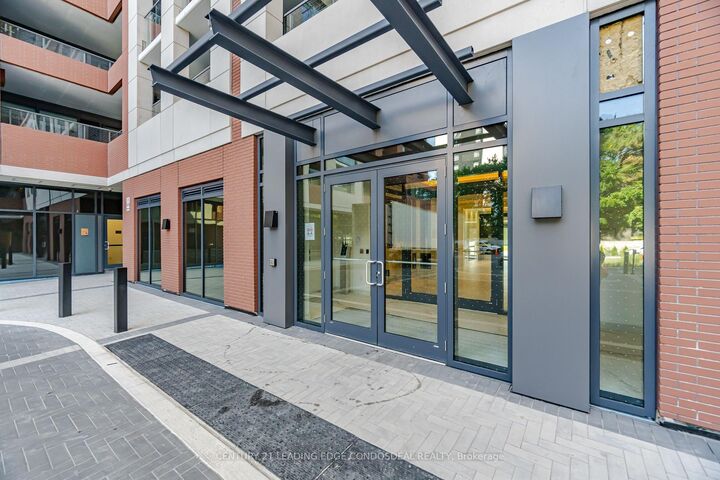 Property Photo:  4010 Eglinton Avenue W 1607  ON M9A 0G5 