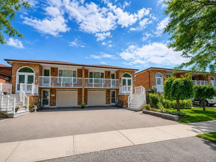 Property Photo: 131 Yatescastle Drive ON M3L 2L4