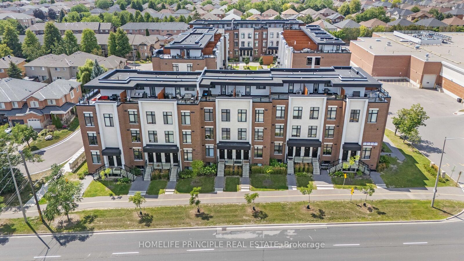 Property Photo:  9560 Islington Avenue 113  ON L4H 4Z5 