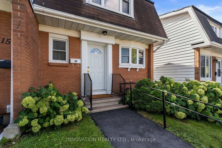 Property Photo:  920 Dynes Road 13  ON K2C 0G8 