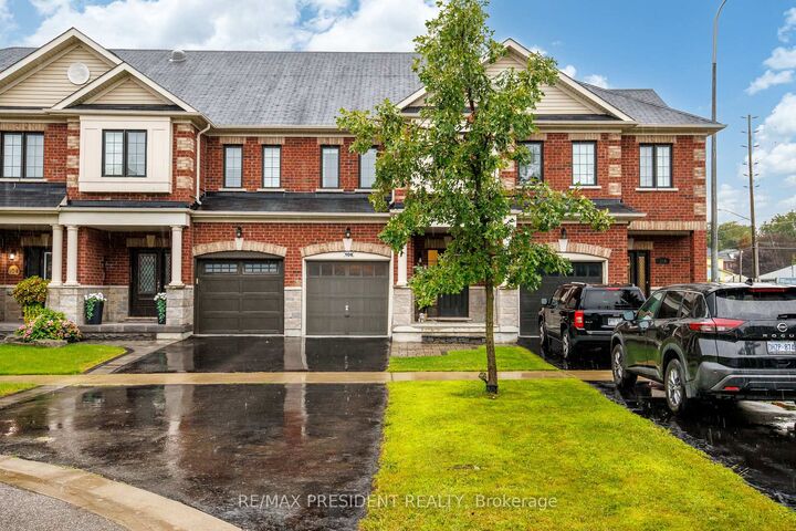 Property Photo:  108 Underwood Drive  ON L1M 0K9 