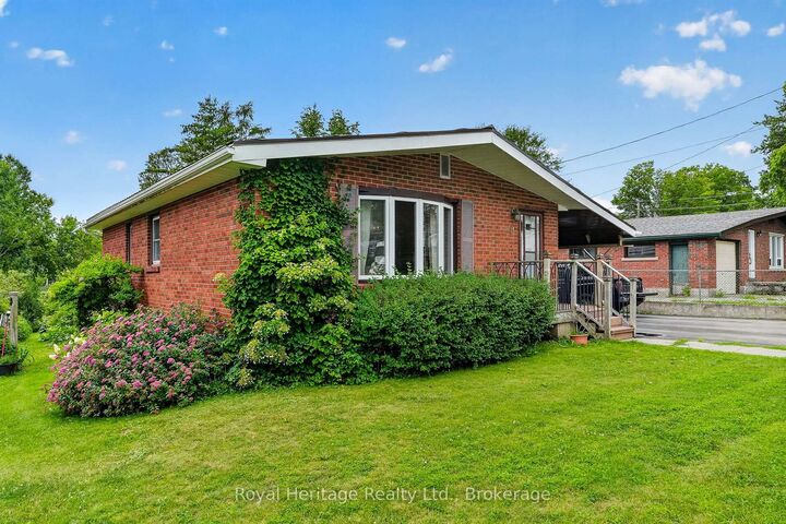 Property Photo:  8 Simmons Street  ON K0K 1S0 