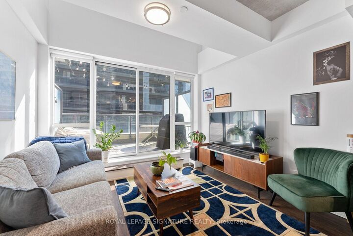 Property Photo:  1030 King Street W 333  ON M6K 0B4 