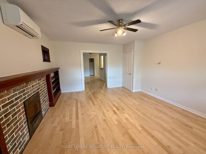 Property Photo:  60 Glen Manor Drive Main Floor  ON M4E 2X2 