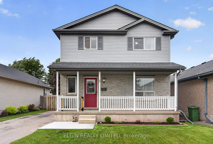 27 Cook Crescent — photo 1