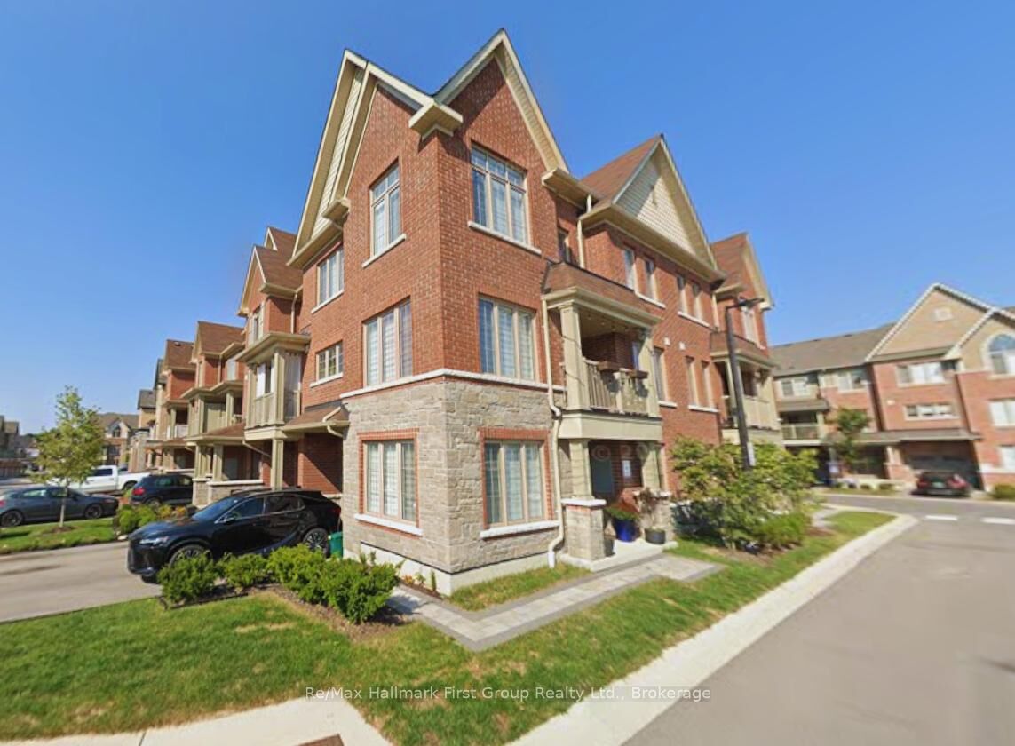 Property Photo:  40 Porcelain Way  ON L1R 0R6 