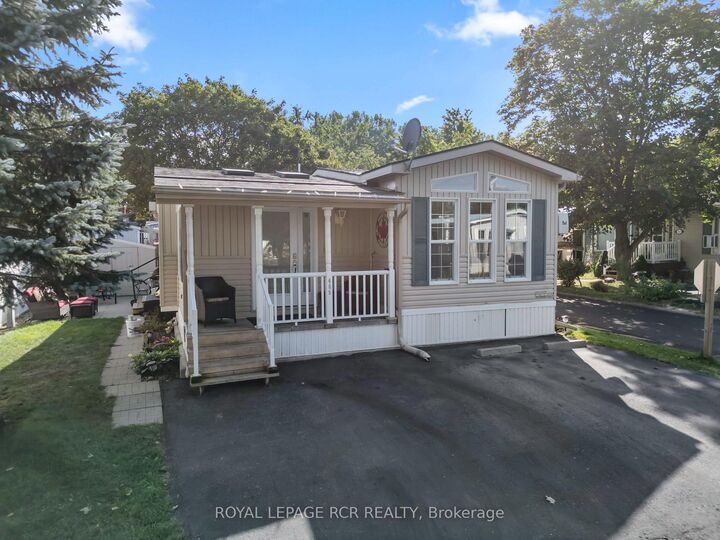 465 Spruce Street — photo 1