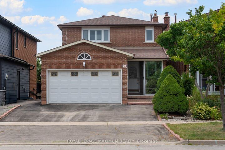 53 Aberdeen Avenue — photo 1
