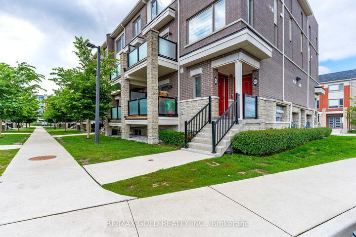 Property Photo:  240 Lagerfeld Drive 16  ON L7A 5G9 