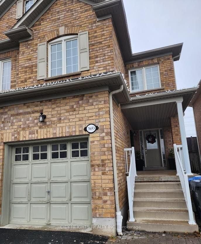 Property Photo: 3653 Partition Road ON L5N 8P4