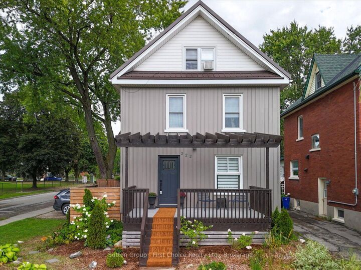 Property Photo:  222 Brunswick Street  ON N5A 3M4 
