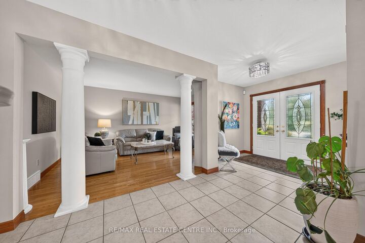 Property Photo: 52 Archwood Crescent ON N1T 2A6