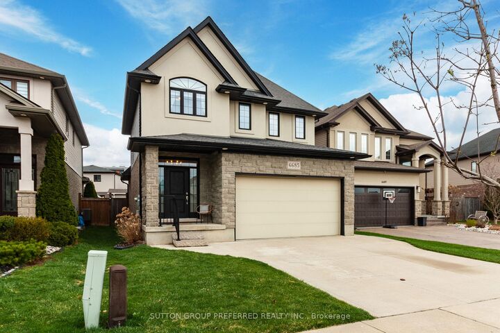 Property Photo: 6685 Navin Crescent ON N6P 0B7