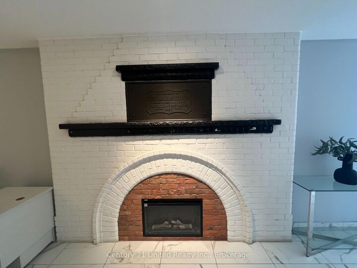 Property Photo:  475 George Street N 122  ON K9H 0J4 