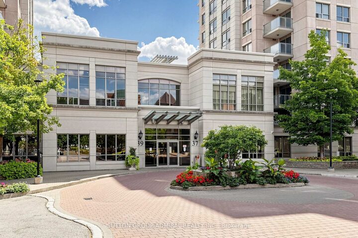 Property Photo: 39 Galleria Parkway 210 ON L3T 0A6
