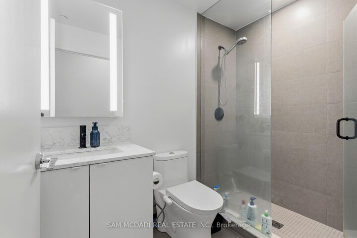 270 Dufferin Street Ph01 — photo 1