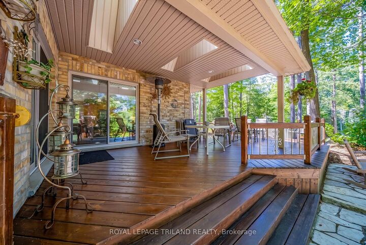 Property Photo: 9958 Riverview Road ON N0M 1T0