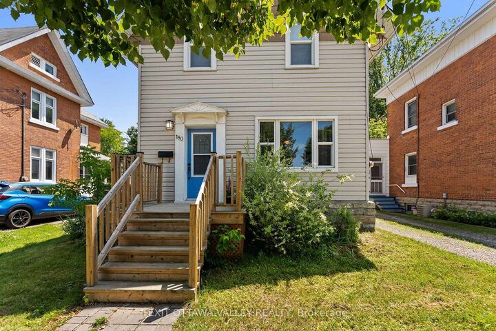 180 Mary Street — photo 1