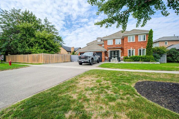 756 Kingsmere Avenue — photo 1