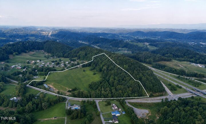 Property Photo:  1075 Highway 394  TN 37617 