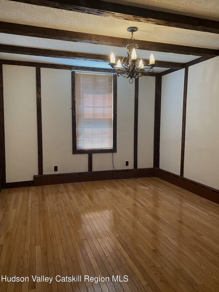 Property Photo: 28 8th NY 12534