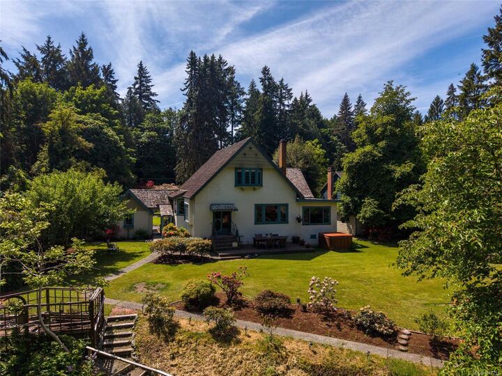 Property Photo: 2889 Philip St BC V9L 2A6