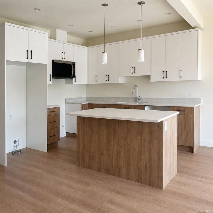 Property Photo: 1111 Deltana Ave BC V9C 0K5