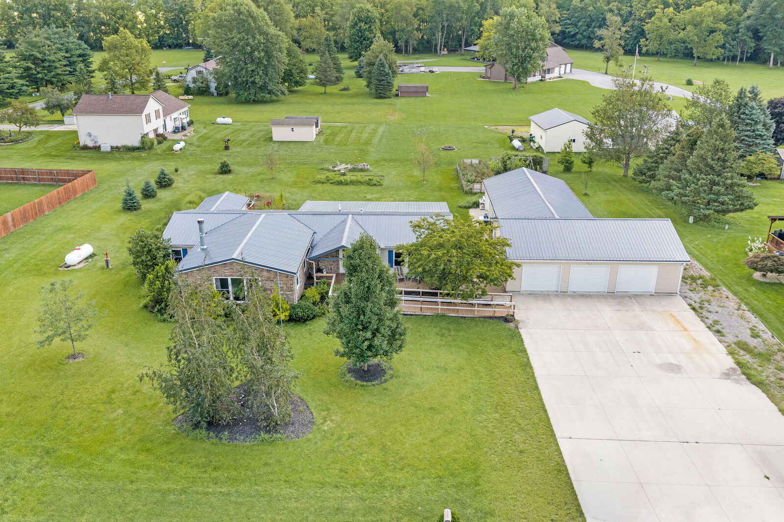 Property Photo:  11238 Parker Drive  OH 43310 