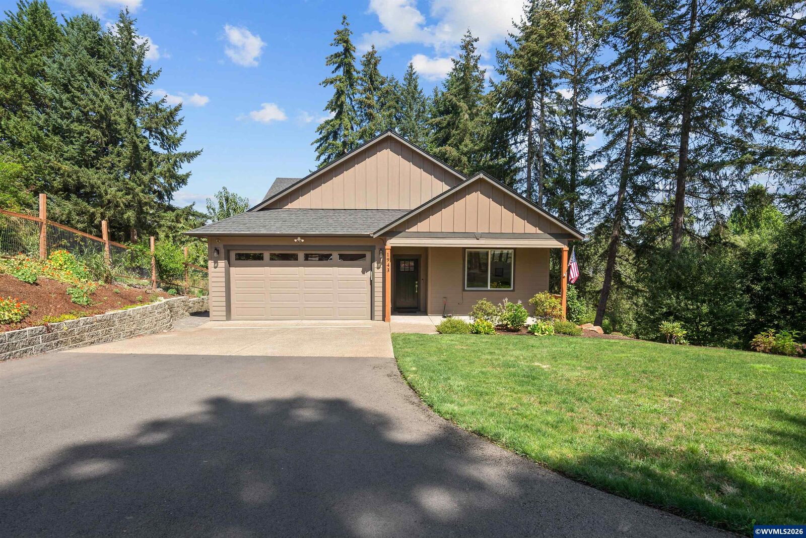 Property Photo: 1943 Glen Creek Rd NW OR 97304