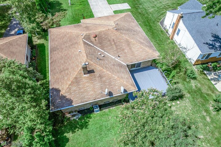 Property Photo: 4909 Porter Road OH 44070
