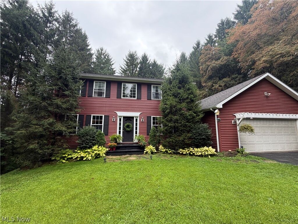 Property Photo: 4735 Bentwood OH 44445