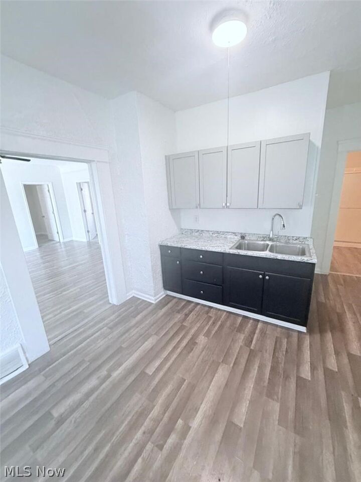 Property Photo: 4434 Pearl Road 3 OH 44109