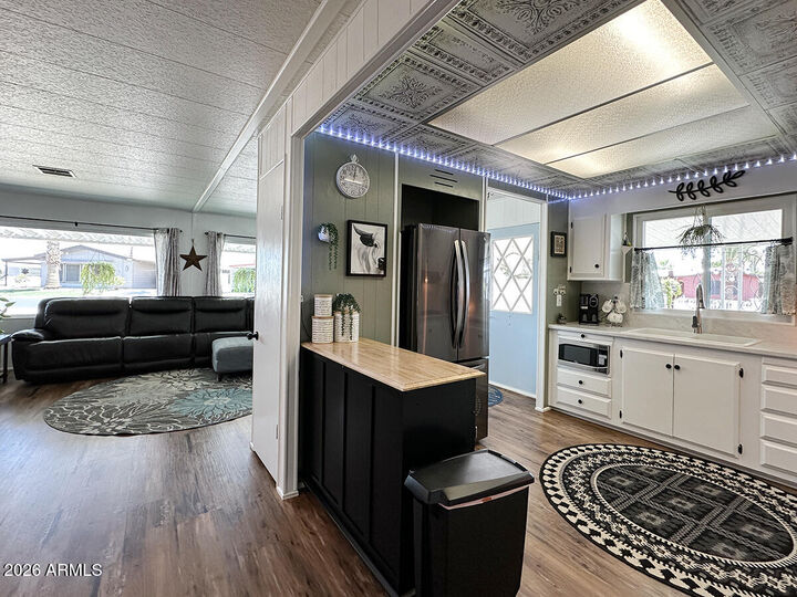 Property Photo: 632 S 83rd Way AZ 85208