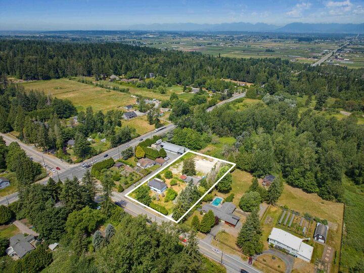 Property Photo: 17643 24 Avenue BC V3Z 9V2