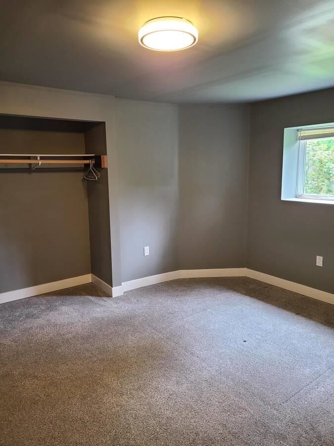 Property Photo:  796 Adiron Avenue  BC V3J 4K2 