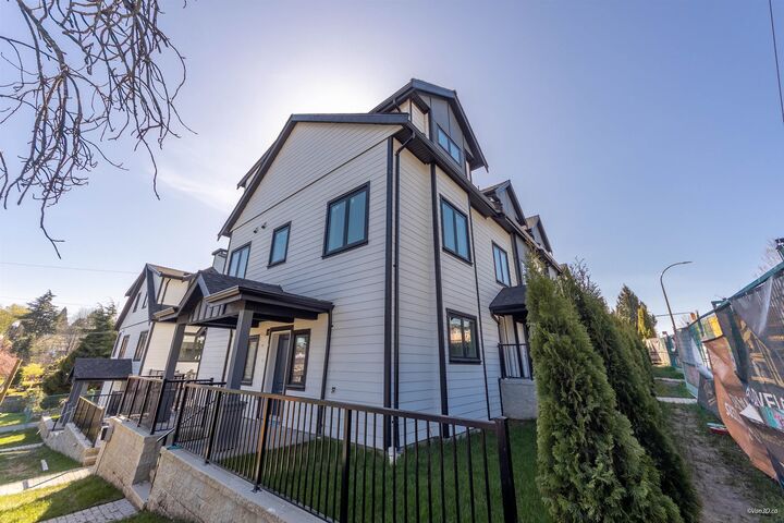 1406 E 18th Avenue 103 — photo 1