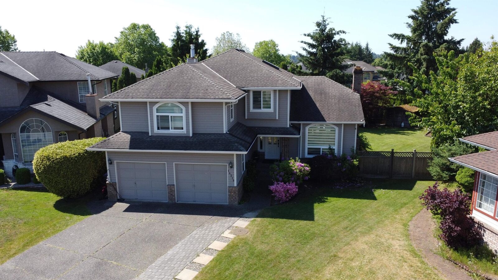 Property Photo:
