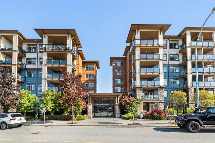 Property Photo:  20673 78 Avenue 621  BC V2Y 3K1 