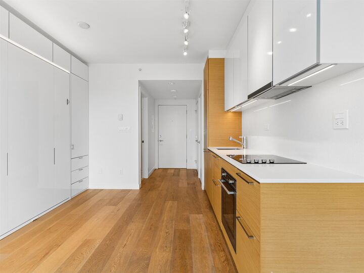 Property Photo:  13438 Central Avenue 1903  BC V3T 0N2 