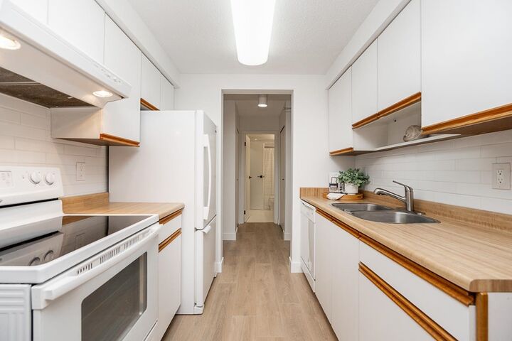 Property Photo: 7055 Wilma Street 220 BC V5E 4B1