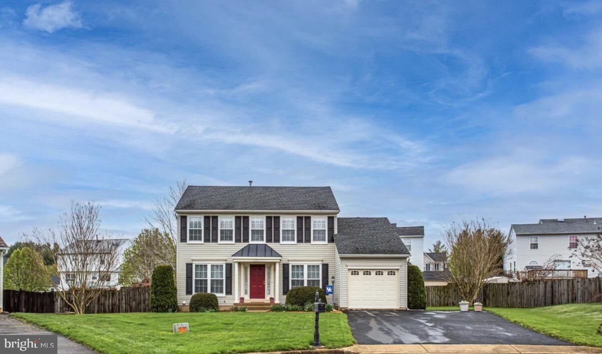 Property Photo:  13927 Rutgers Court  VA 22193 