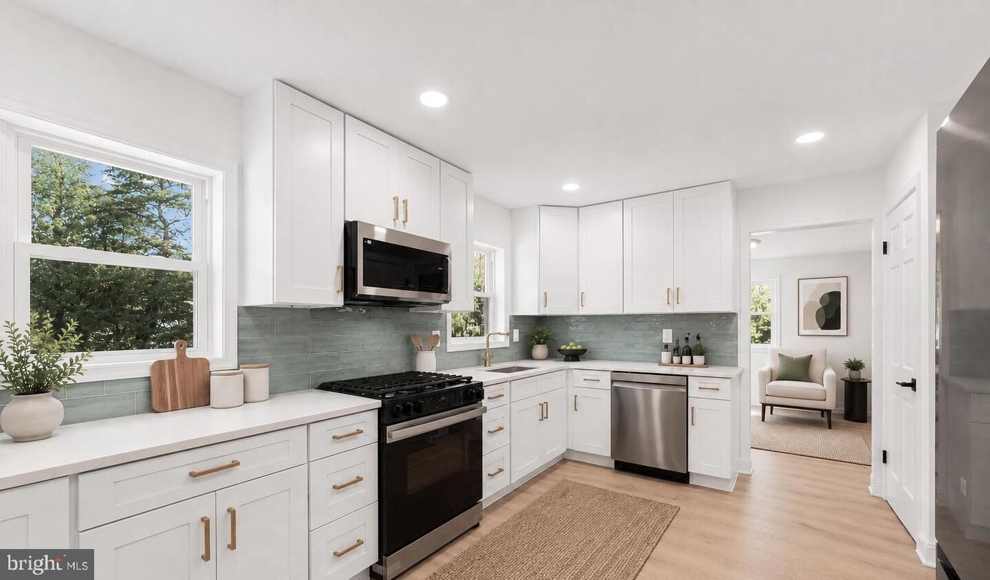 Property Photo:  11700-R Chantilly Lane  MD 20721 