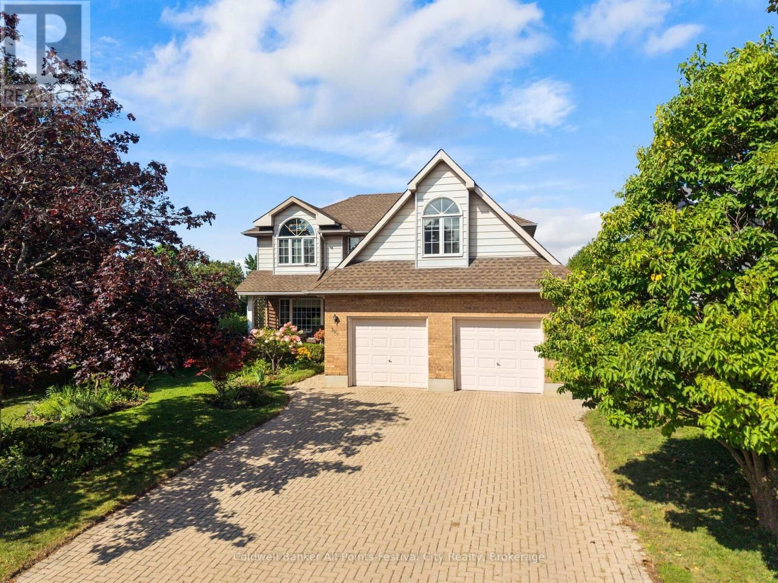 Property Photo: 390 Eldon Street South ON N7A 4K8