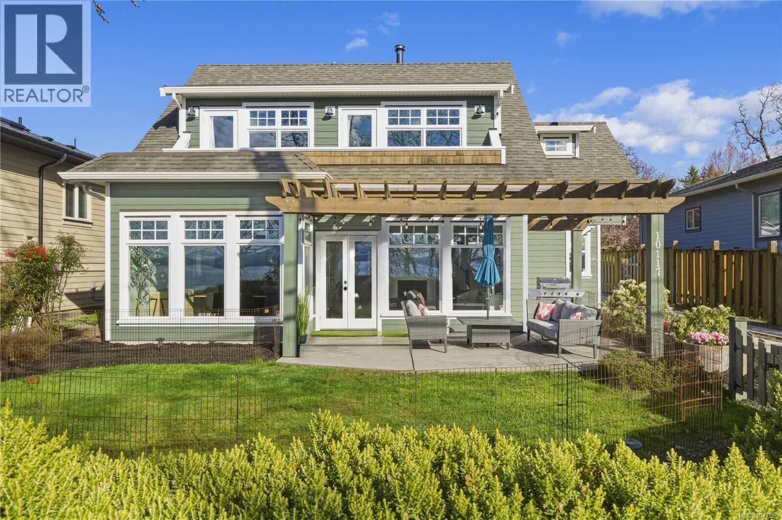 Property Photo:  10117 West Saanich Road  BC V8L 5T6 