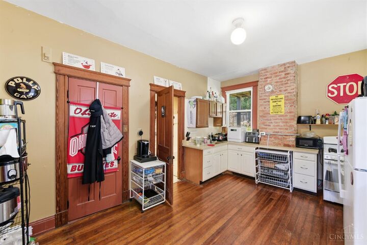 Property Photo: 404 Ada Street OH 45219