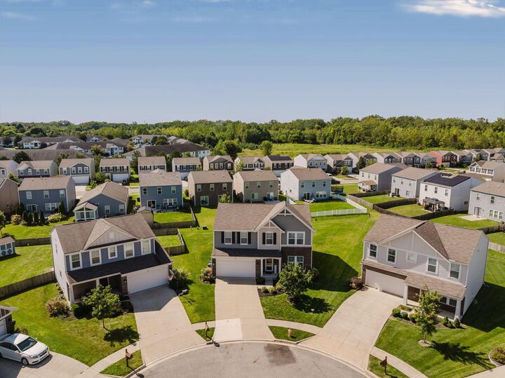 Property Photo:  7456 Winding Path Court  OH 43110 