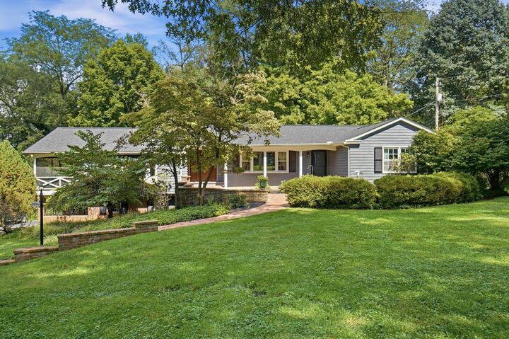 Property Photo:  1086 Burg Street  OH 43023 