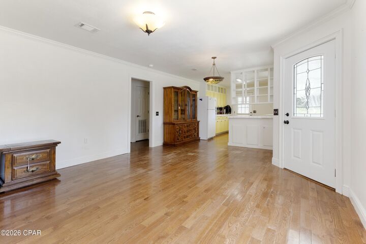Property Photo:  825 Jones Court  FL 32428 
