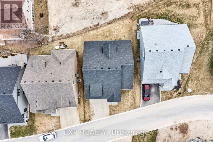 Property Photo: 156 Schooners Lane ON N0H 2P0