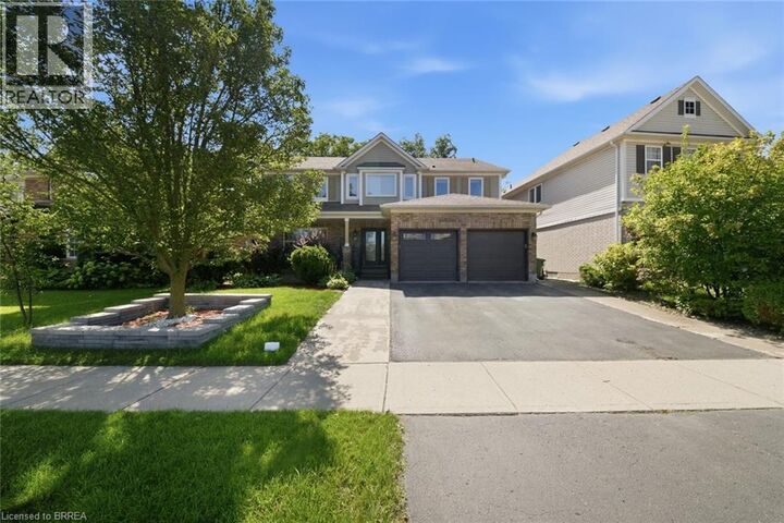 33 Hunter Way — photo 1